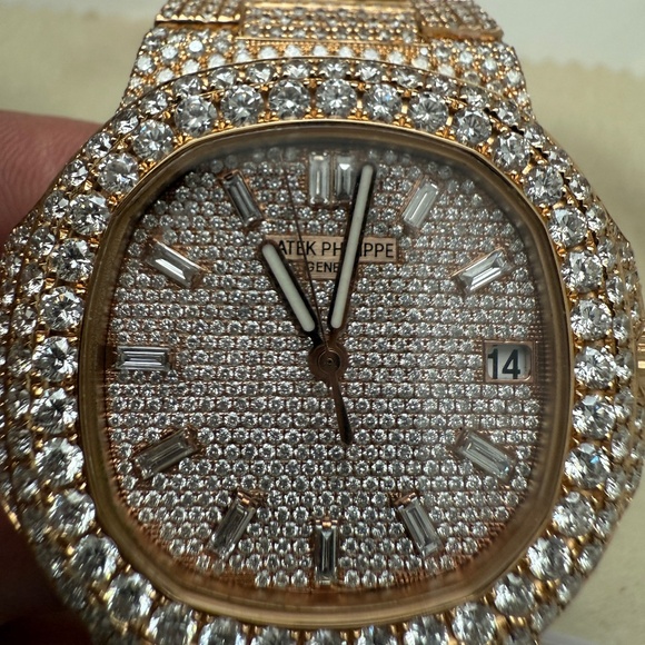 Rose Gold Patek 40mm - Picture 4 of 16